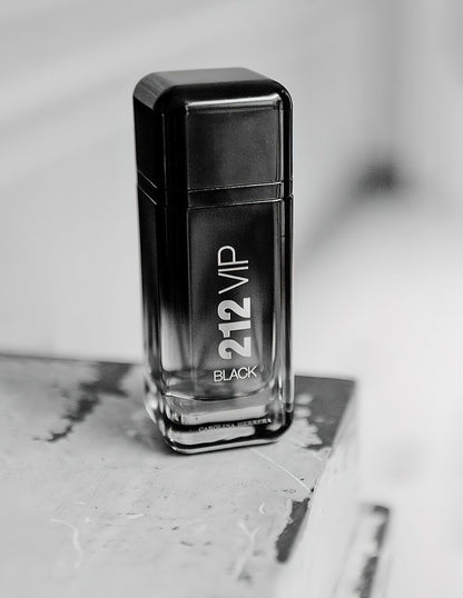 Carolina Herrera 212 VIP Black